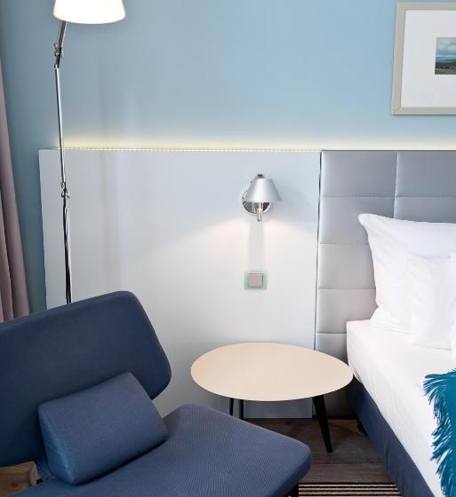 Standard Room with Balcony Side Sea View, Am Meer & Spa