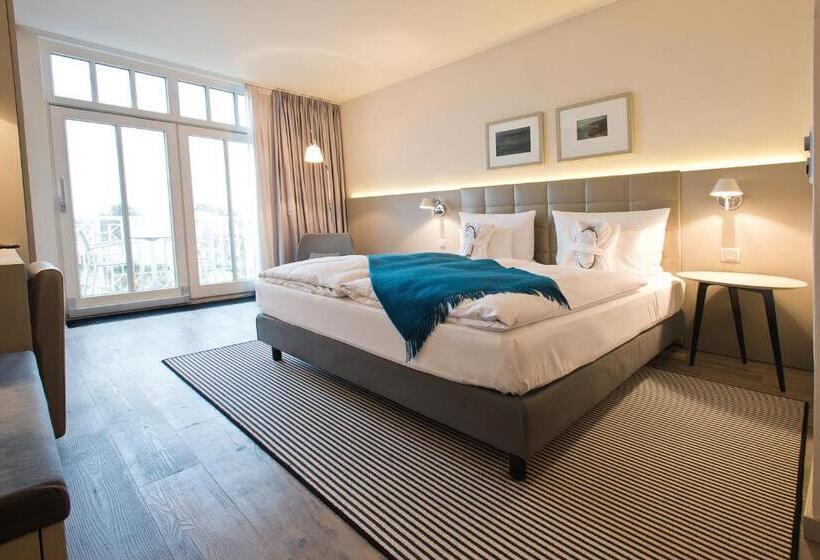 Standard Room with Balcony Side Sea View, Am Meer & Spa