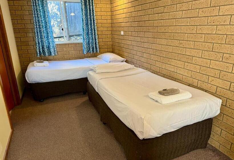 패밀리 룸, Hepburn Springs Motor Inn
