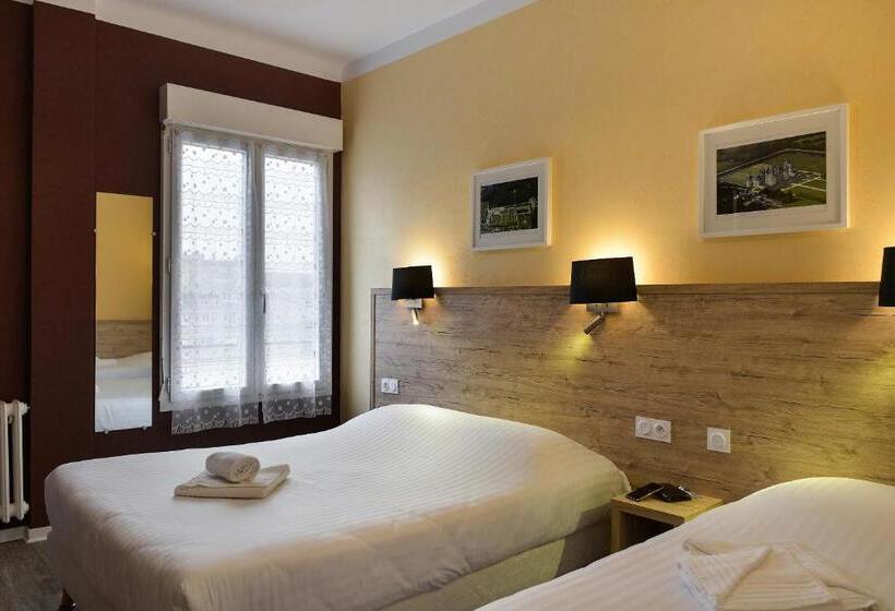 Трехместный Номер Superior, Logis Hôtel Des Châteaux De La Loire