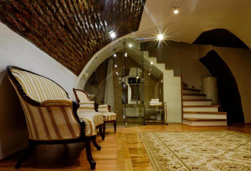 标准间, Casa Wagner