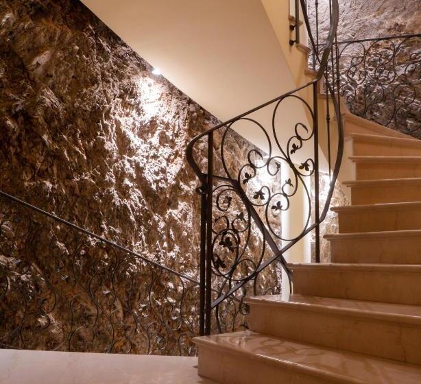 غرفة قياسية مزوَّدة بشُرفة, Albergo Ristorante Montebaldo