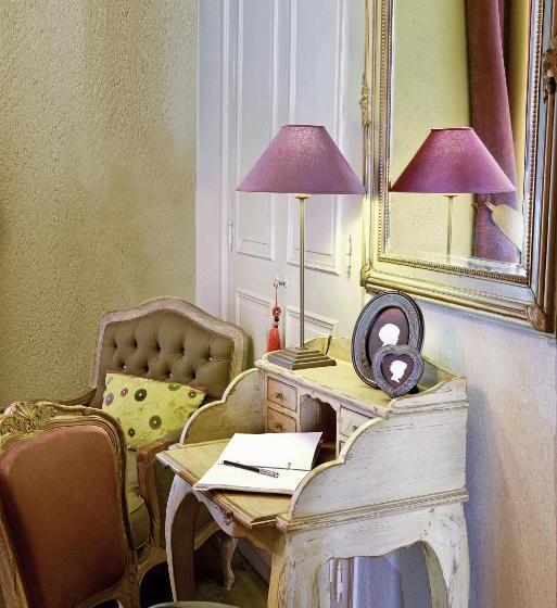 Классический Номер, Hôtel Saint Pierre Boutique Hôtel