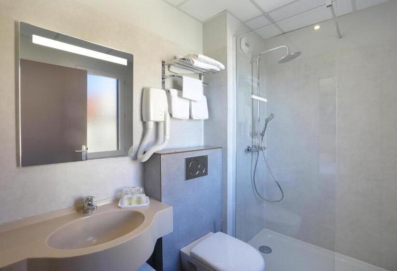 Четырехместный Номер Стандарт, Le Relais Des Puys