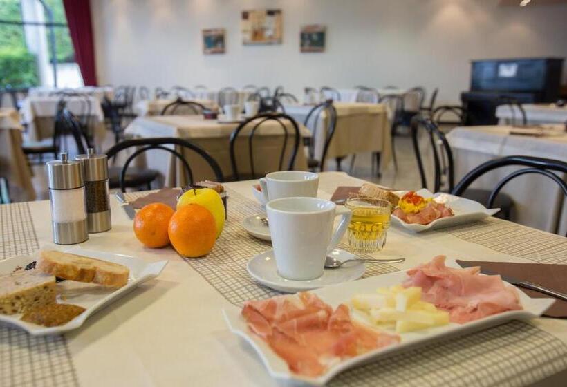 スタンダードルーム, Ristorante Al Fiore