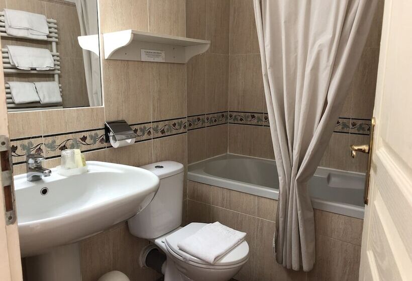 Quarto Comfort, Chalet De L'isere