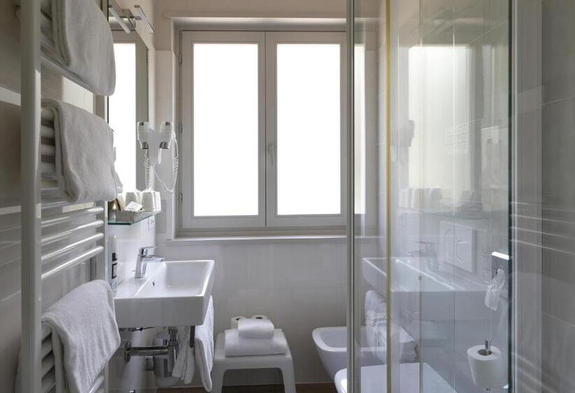 Четырехместный Номер Базовый, Eco Hotel Benacus