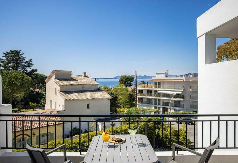 Номер престиж с видом на море, Hôtel La Villa Cap D’antibes