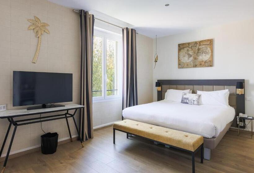 Полулюкс, Hôtel La Villa Cap D’antibes