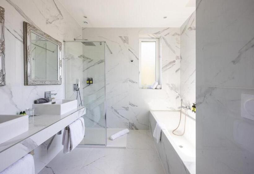 Полулюкс, Hôtel La Villa Cap D’antibes