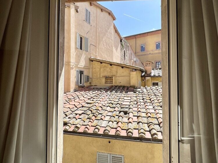 اتاق استاندارد یک نفره, Piccolo Hotel Etruria