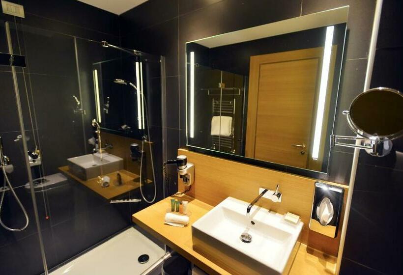 اتاق استاندارد, Hilton Garden Inn Milan North
