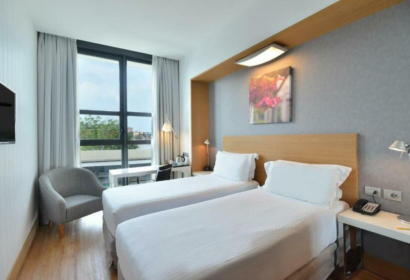 اتاق استاندارد برای معلولان, Hilton Garden Inn Milan North