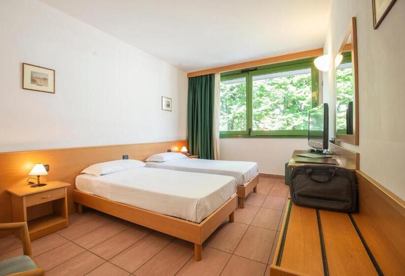 Номер Стандарт Вид на Горы, Park Hotel Abbadia