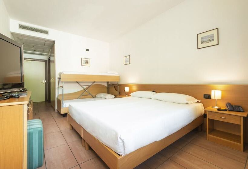 Четырехместный Номер Стандарт, Park Hotel Abbadia