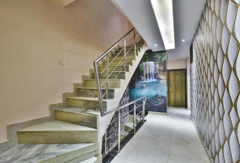 Номер Deluxe, Singh International, Amritsar