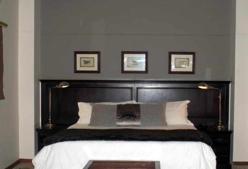 سوییت, The Highlander Hotel Dullstroom