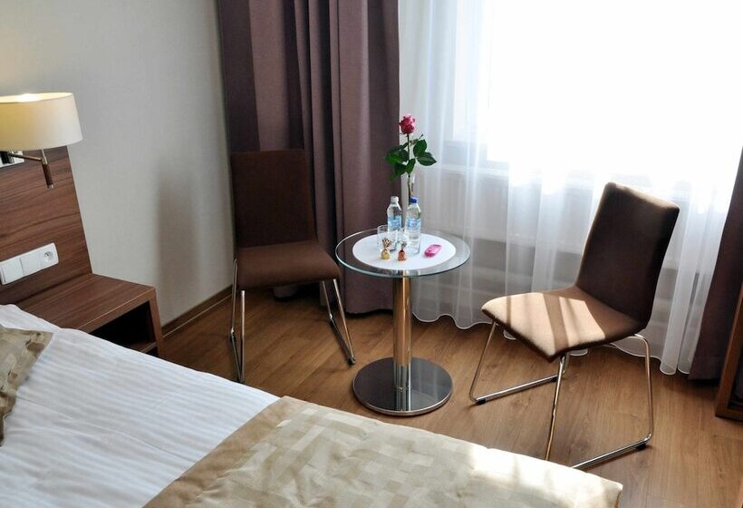 اتاق لوکس, Topaz Poznań Centrum