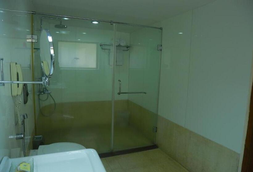 Suite with Pool, Saj Earth Resort & Convention Center , Kochi