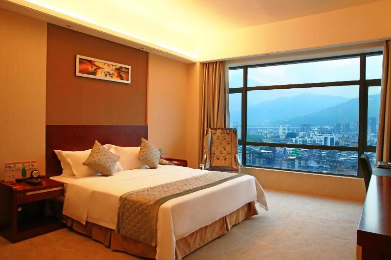 Suíte Cama King, Ramada Longyan