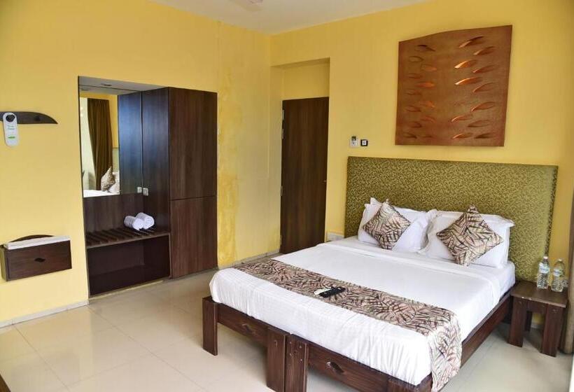 اتاق استاندارد با بالکن, Sharanam Green Resort