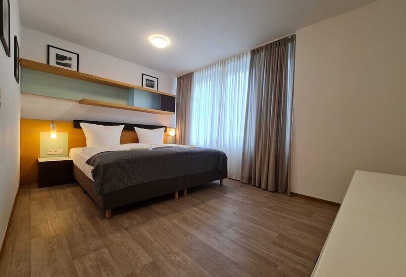 اتاق لوکس, Check Inn Hotels   Offenbach
