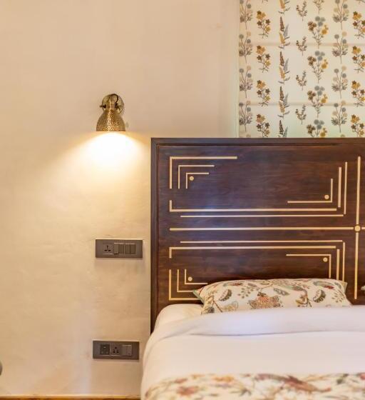Номер Стандарт, Seclude Shimla, Taraview
