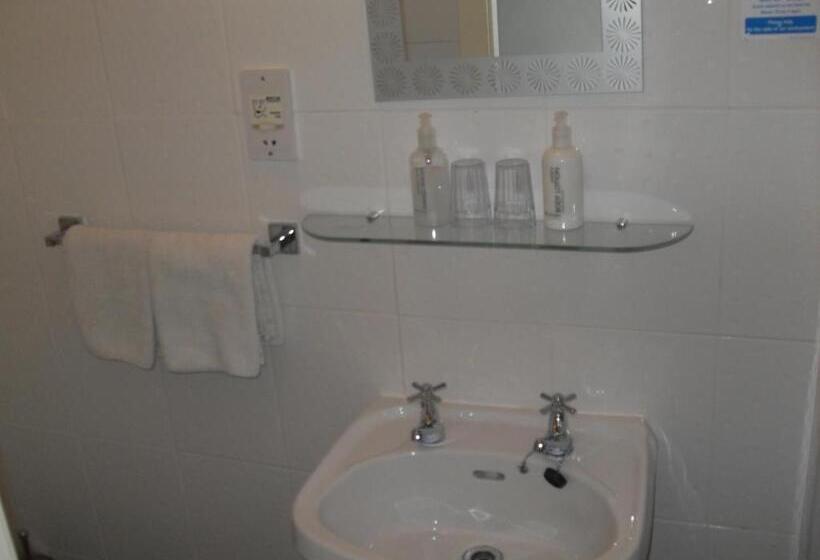 Quarto Familiar, Beeches
