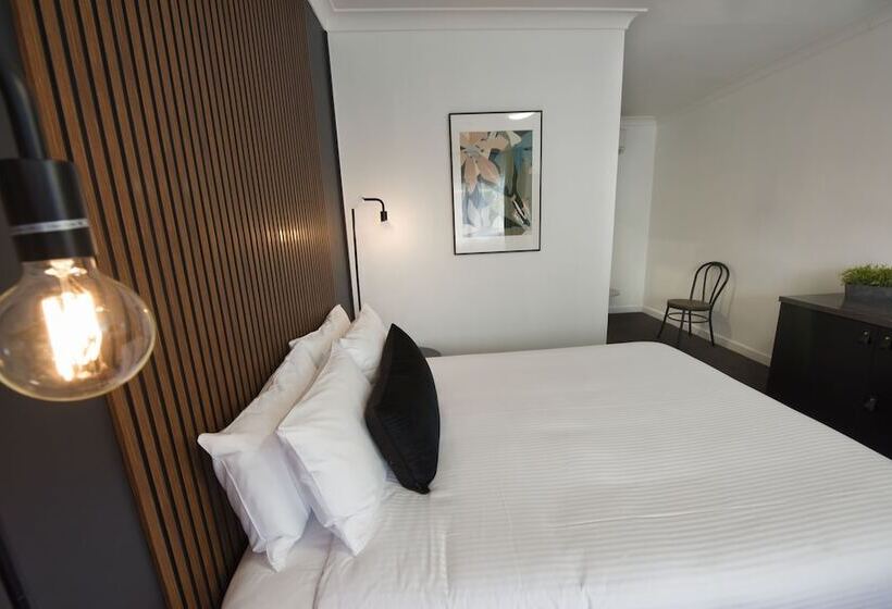 Классический Номер, Echo Point Discovery Motel