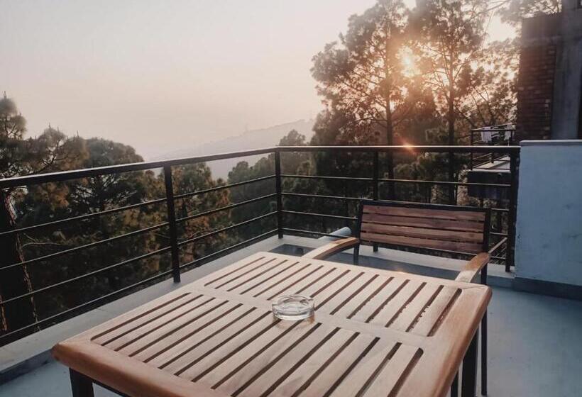 스탠다드 발코니 룸, Blusalzz Escapade Resort Lansdowne