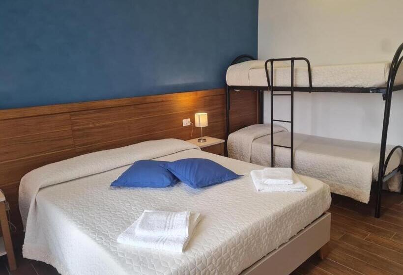 اتاق استاندارد چهار تخته, Stella Marina Paestum