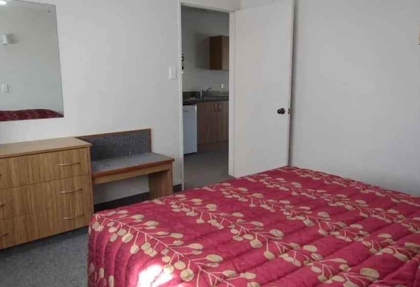דירת חדר, Arran Motel
