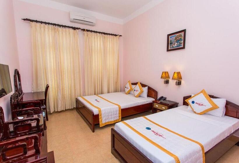 اتاق استاندارد با چشم‌انداز کوهستان, Hawaii Resort Phu Quoc