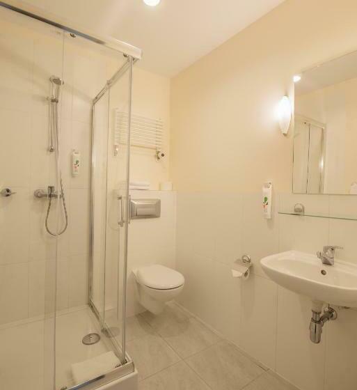 スタンダードルーム, Ibis Styles Warszawa West