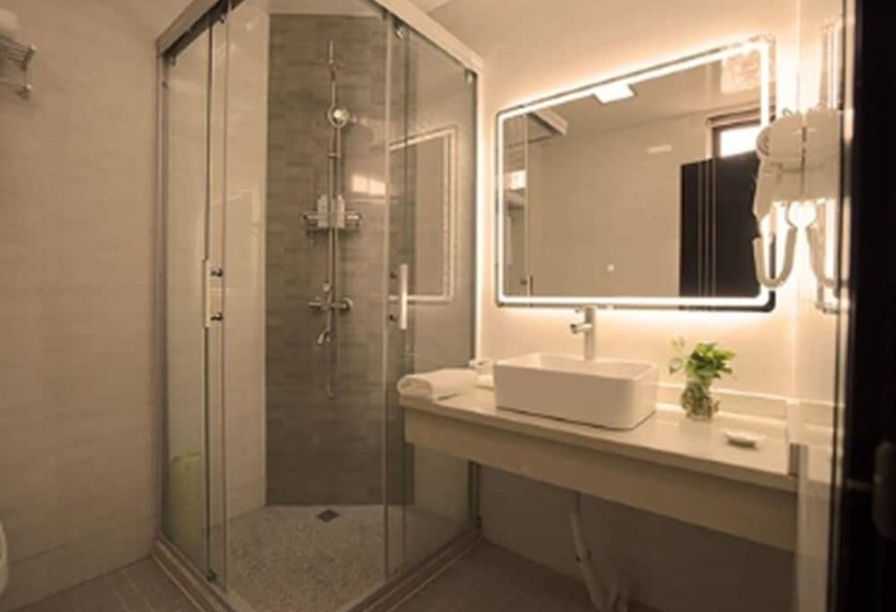 스탠다드 트리플 룸, Shanghai Joyful Star Hotel Free Shuttle Bus To Pudong Airport And Disney