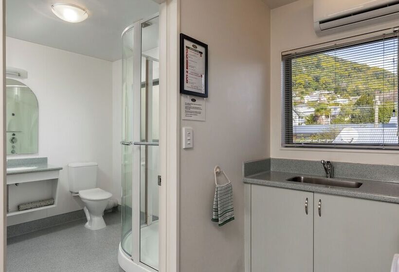 Студио Executive, Jasmine Court Motel