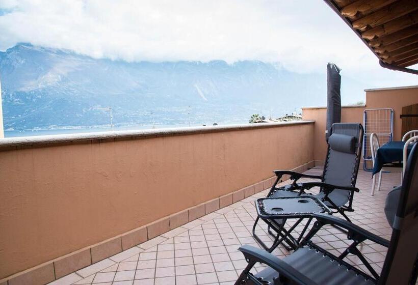 اتاق خانوادگی, Guesthouse Villa Tamas