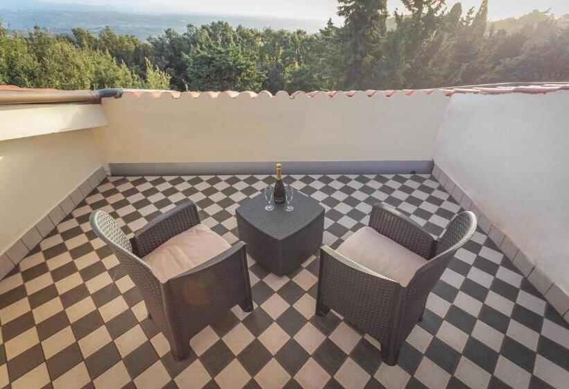 Люкс с Террасой, Villa Paradiso