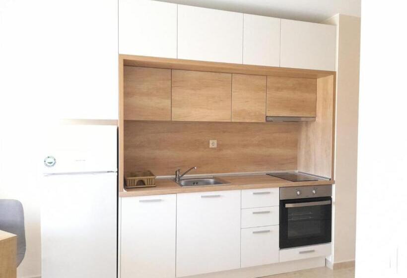 Студио Стандарт Вид на Бассейн, Sea Dreams Apartment