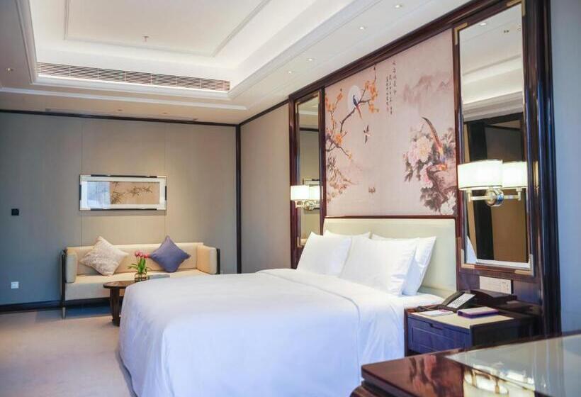 Номер Deluxe Кровать Кинг, Wyndham Grand Tongren Downtown