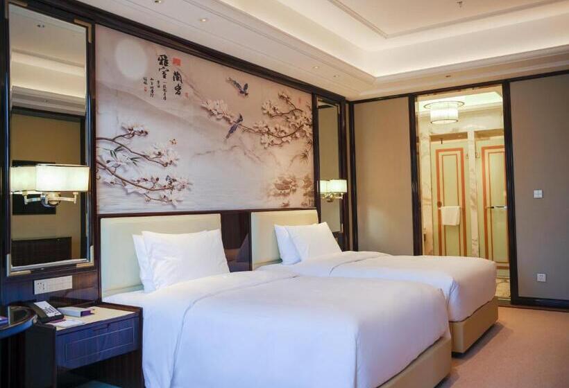 Номер Superior, Wyndham Grand Tongren Downtown