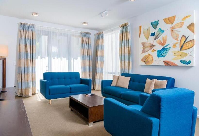 Люкс 2 Спальни, Boulcott Suites