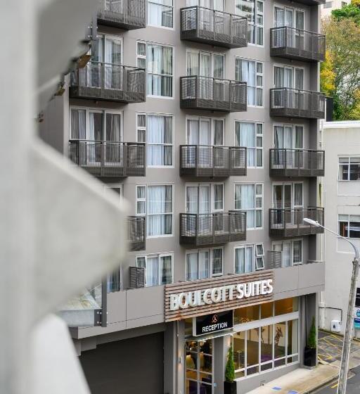 Апартаменты Премиум 1 Спальня, Boulcott Suites