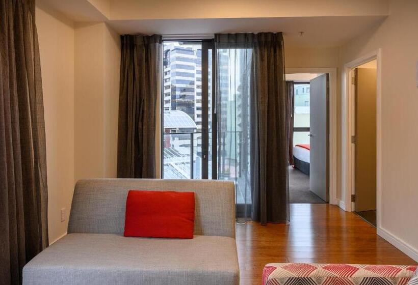Апартаменты Премиум 1 Спальня, Boulcott Suites