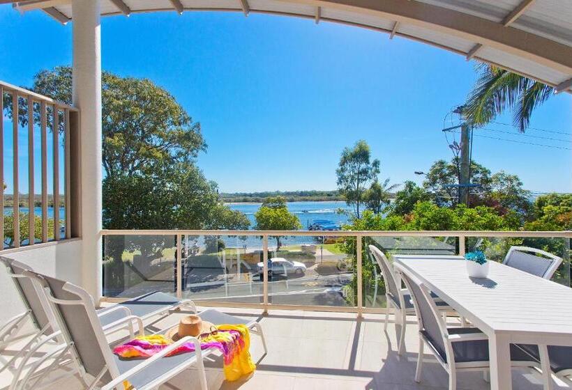 Апартаменты 2 Спальни, Offshore Noosa Resort