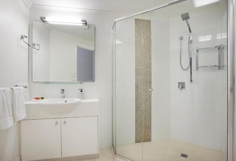 Апартаменты 3 Спальни, Offshore Noosa Resort