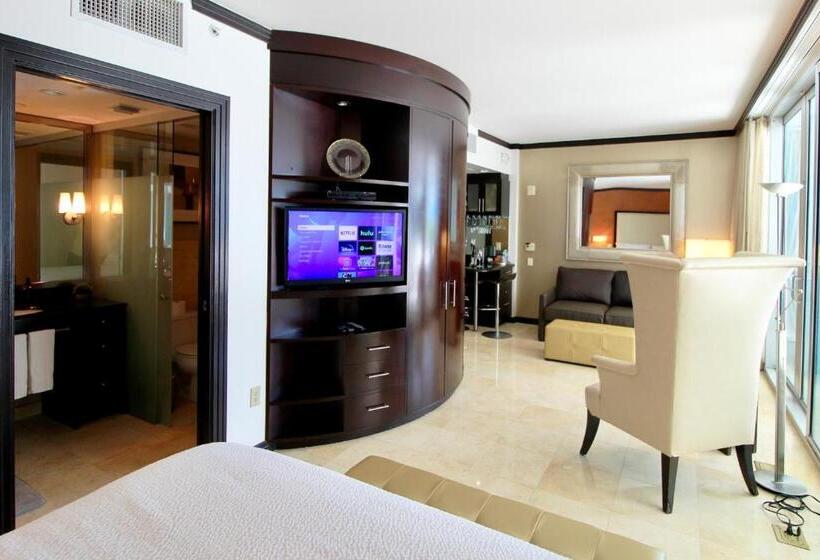 Люкс Кровать Кинг, Boutique Suites 3 Min Walk To Beach