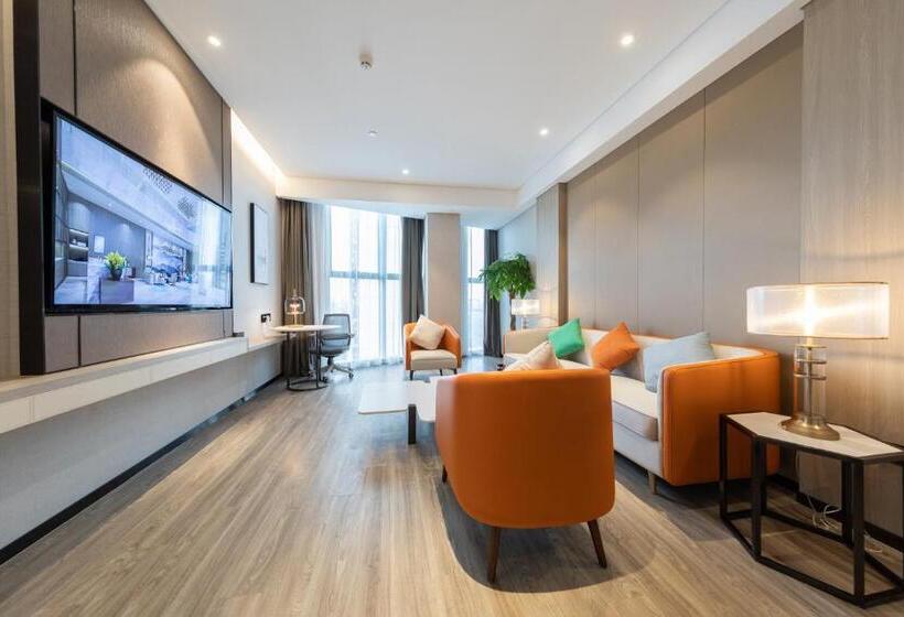 Люкс Повышенной Комфортности, Ramada Encore By Wyndham Dongguan East