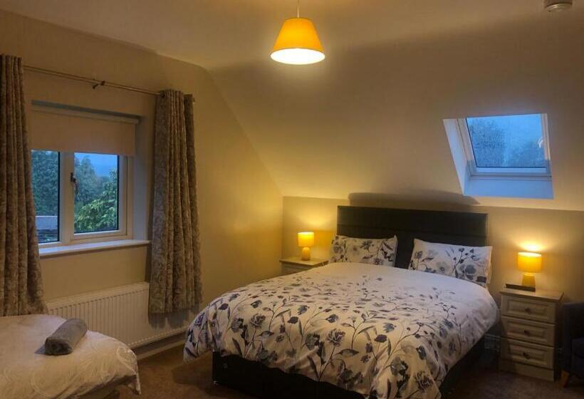 سوییت خانوادگی, Maplehouse B&b