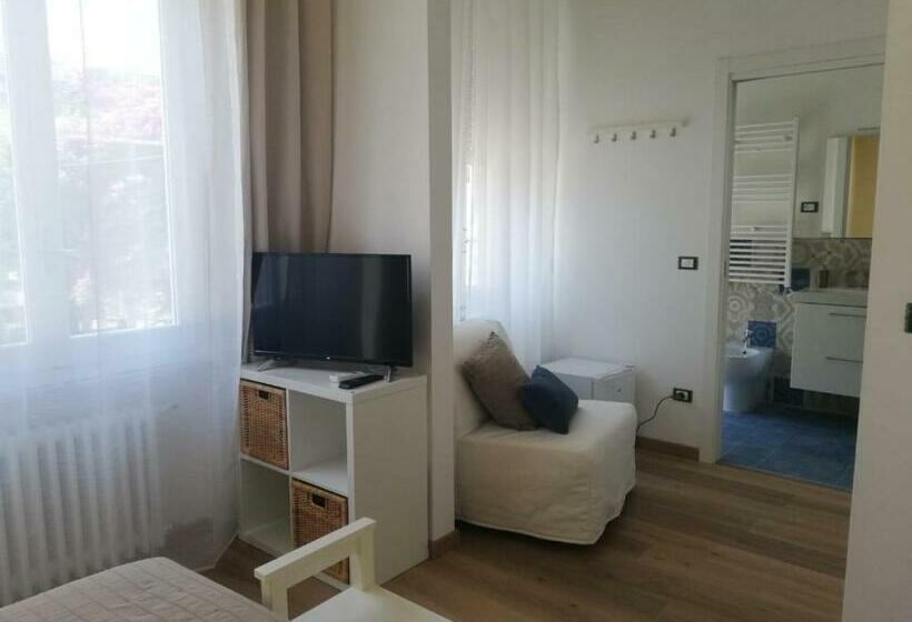 اتاق لوکس, Casa De Mar